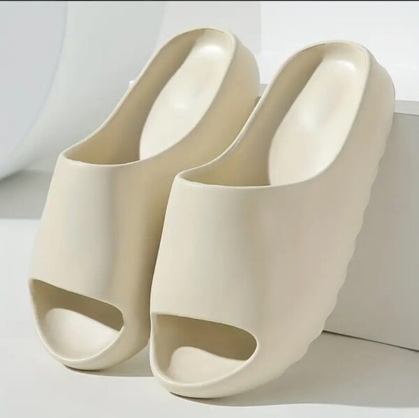 Chancletas Boca de Pescado.