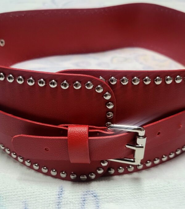Cinturón para Damas, Elegante de Cintura Ancha, con Remaches y Ebilla de Metal.